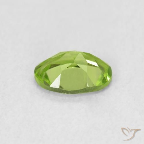Peridoto Verde giallastro naturale da 0.81 ct, Ovale, VS