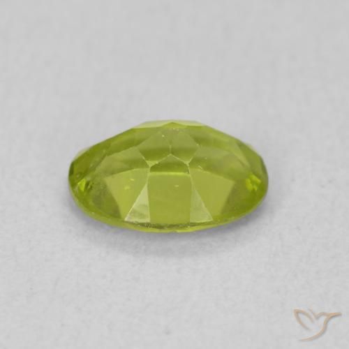 Peridoto Verde oliva naturale da 0.82 ct, Ovale, VS