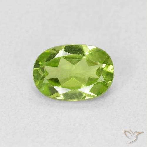 0.87ct Naturale Verde acceso Peridoto, Ovale, VS