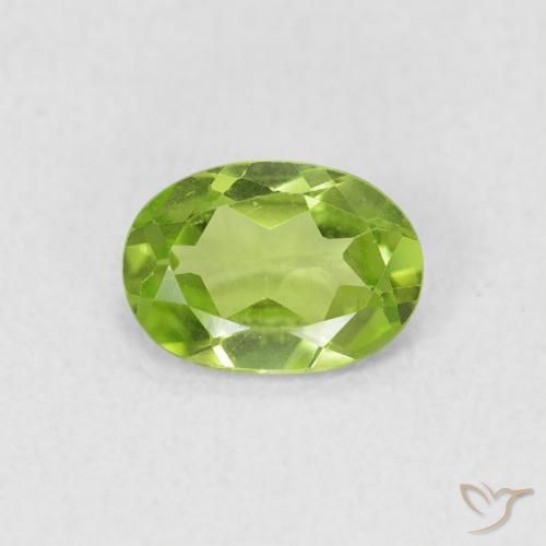 0.73ct Naturale Verde chiaro e vivace Peridoto, Ovale, VS