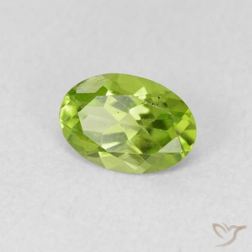 Peridoto Verde giallastro naturale da 0.73 ct, Ovale, VS