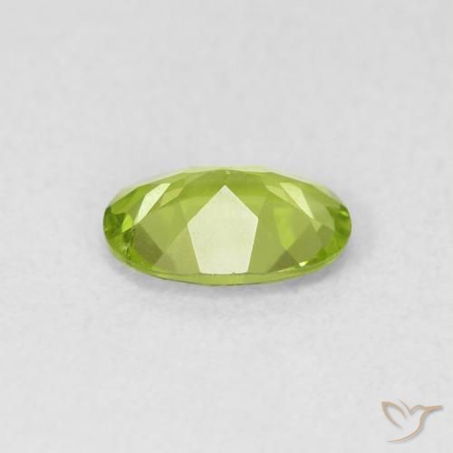 Peridoto Verde acceso naturale da 0.74 ct, Ovale, VS
