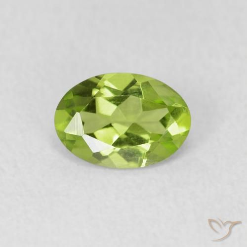 0.73ct Naturale Verde giallastro Peridoto, Ovale, VVS-VS
