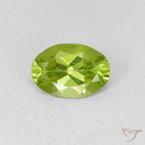 0.67ct Naturale Verde giallastro Peridoto, Ovale, VVS-VS