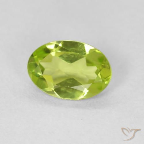 Peridoto Verde brillante naturale da 0.75 ct, Ovale, VS