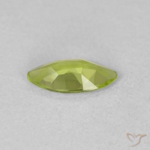 Peridoto Verde brillante naturale da 0.52 ct, Taglio marquise, VVS-VS