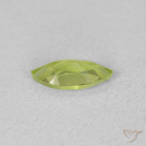 Peridoto Verde brillante naturale da 0.45 ct, Taglio marquise, VVS-VS