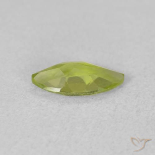 Peridoto Verde brillante naturale da 0.55 ct, Taglio marquise, VVS-VS