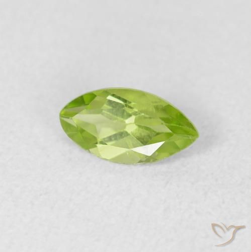 Peridoto Verde chiaro e vivace naturale da 0.64 ct, Taglio marquise, VS