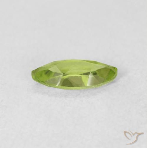 Peridoto Verde chiaro e vivace naturale da 0.58 ct, Taglio marquise, VS