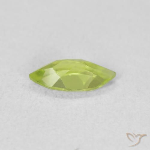 Peridoto Verde brillante naturale da 0.52 ct, Taglio marquise, VS