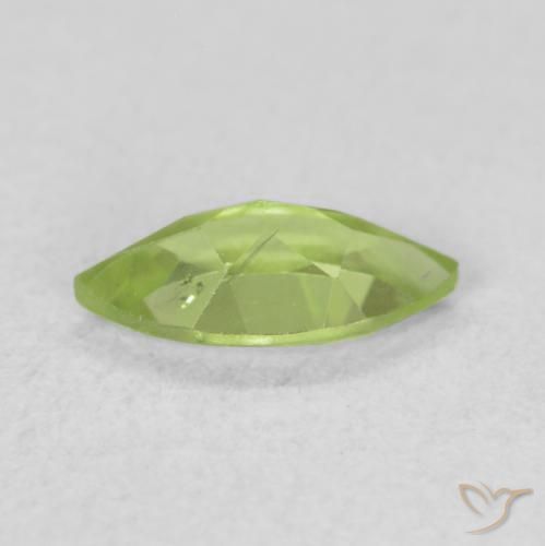 Peridoto Verde acceso naturale da 0.61 ct, Taglio marquise, VVS-VS