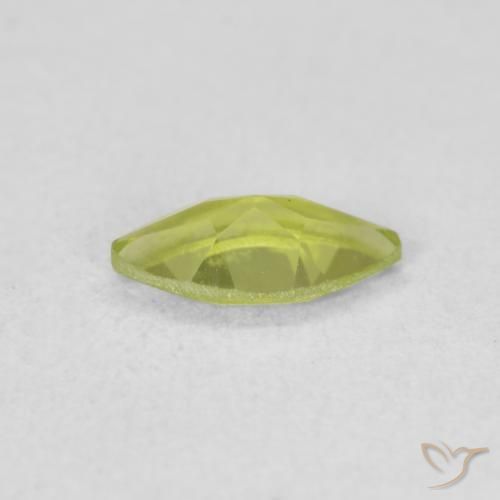 Peridoto Verde acceso naturale da 0.57 ct, Taglio marquise, VVS-VS