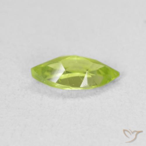 Peridoto Verde brillante naturale da 0.60 ct, Taglio marquise, VS