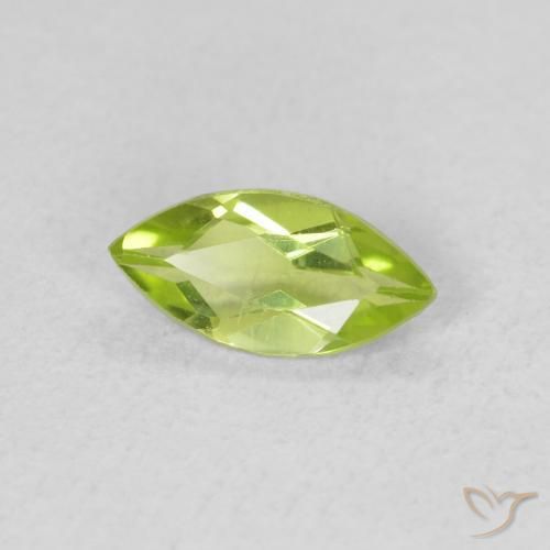 Peridoto Verde brillante naturale da 0.57 ct, Taglio marquise, VS