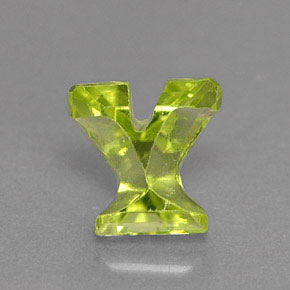 Peridoto naturale verde da 0,46 ct, forma fantasia, VS