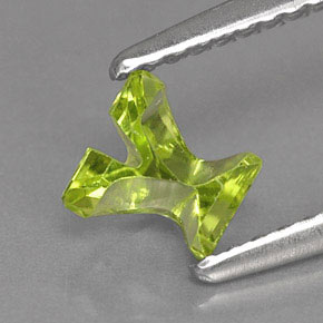 Peridoto naturale verde da 0,46 ct, forma fantasia, VS