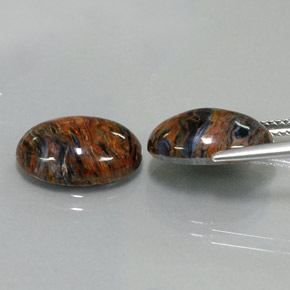 Pietersite naturale multicolore da  ct, taglio ovale, opaco