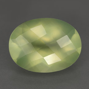 Prehnite naturale verde da 9,74 ct, trasparente, trasparente/traslucido