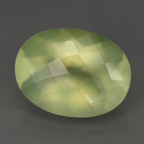 Prehnite naturale verde da 9,74 ct, trasparente, trasparente/traslucido