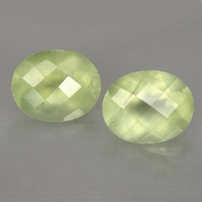 Prehnite naturale verde da  ct, trasparente, trasparente/traslucido