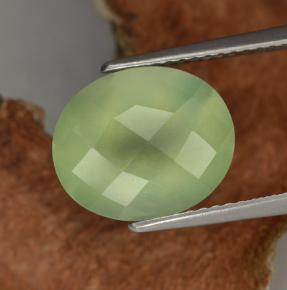 Prehnite naturale verde da 4,81 ct, taglio ovale, traslucido