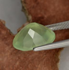 Prehnite naturale verde da 4,81 ct, taglio ovale, traslucido