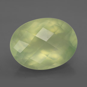 Prehnite naturale verde da 9,56 ct, trasparente, trasparente/traslucido