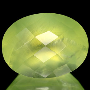 Prehnite naturale verde da 10,90 ct, trasparente, trasparente/traslucido