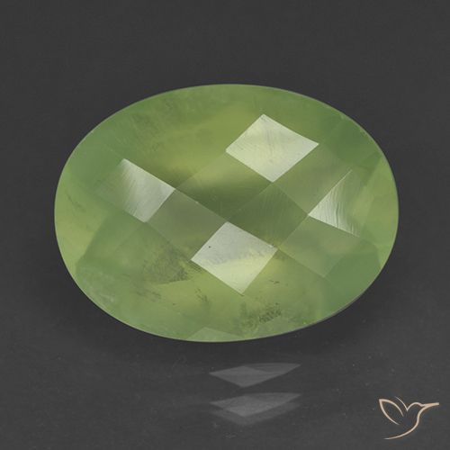 9.09ct Naturale Verde giallastro Prehnite, Ovale, Traslucido