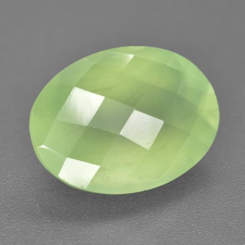 Prehnite Verde lime naturale da 9.41 ct, Taglio ovale, Traslucido