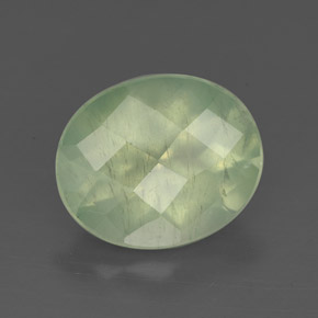 Prehnite naturale verde da 4,71 ct, trasparente, trasparente/traslucido