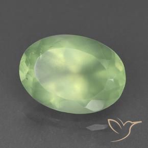 Prehnite Medium Green  naturale da 5.70 ct, Taglio ovale, Traslucido