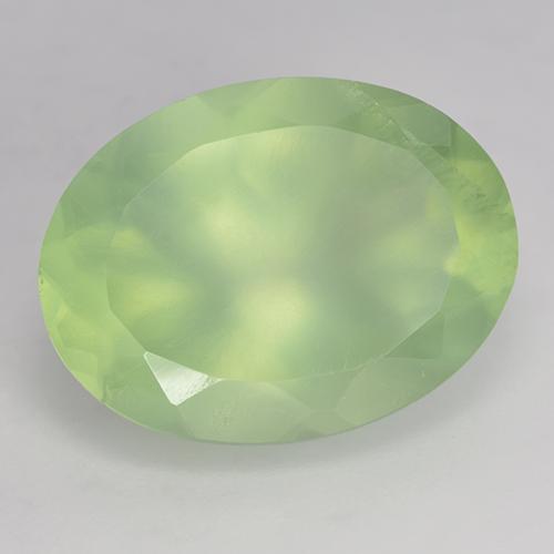 Prehnite naturale verde da 8,98 ct, taglio ovale, traslucido