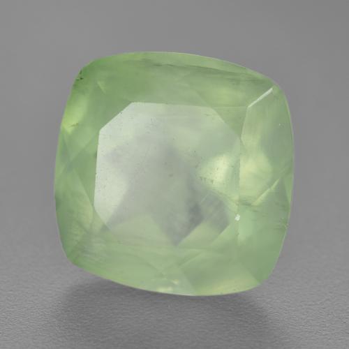 Prehnite naturale verde da 6,90 ct, taglio a cuscino, traslucido