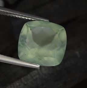 Prehnite naturale verde da 6,82 ct, taglio a cuscino, traslucido