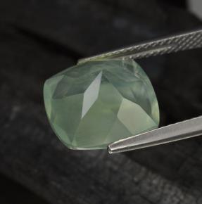 Prehnite naturale verde da 6,82 ct, taglio a cuscino, traslucido
