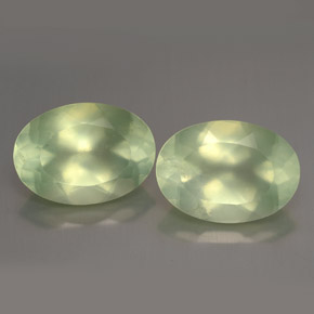 Prehnite naturale verde da  ct, trasparente, trasparente/traslucido