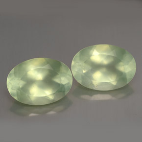 Prehnite naturale verde da  ct, trasparente, trasparente/traslucido