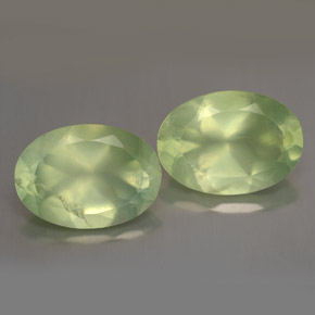 Prehnite naturale verde da  ct, trasparente, trasparente/traslucido