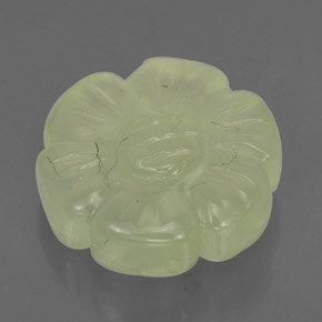 Prehnite naturale verde da 4,85 ct, forma fantasia, traslucido