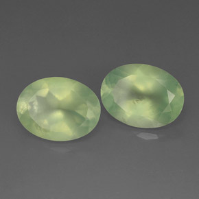 Prehnite naturale verde da  ct, trasparente, trasparente/traslucido