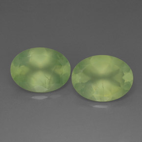 Prehnite naturale verde da  ct, trasparente, trasparente/traslucido