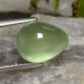 Prehnite Pale Pear Green  naturale da 4.03 ct, Forma a pera, Trasparente