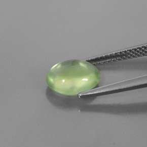 Prehnite naturale verde da 2,11 ct, taglio ovale, trasparente