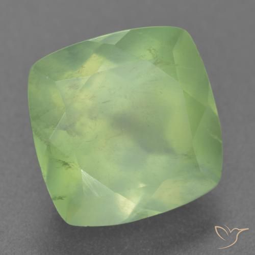 Prehnite Verde medio naturale da 7.60 ct, Cuscino, Traslucido