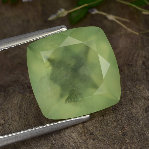 Prehnite naturale verde da 6,62 ct, trasparente, trasparente/traslucido