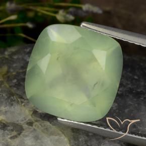 Prehnite Pale Pear Green  naturale da 6.97 ct, Cuscino, Traslucido