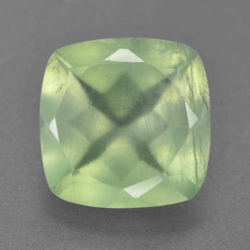 Prehnite naturale verde da 6,68 ct, taglio a cuscino, traslucido