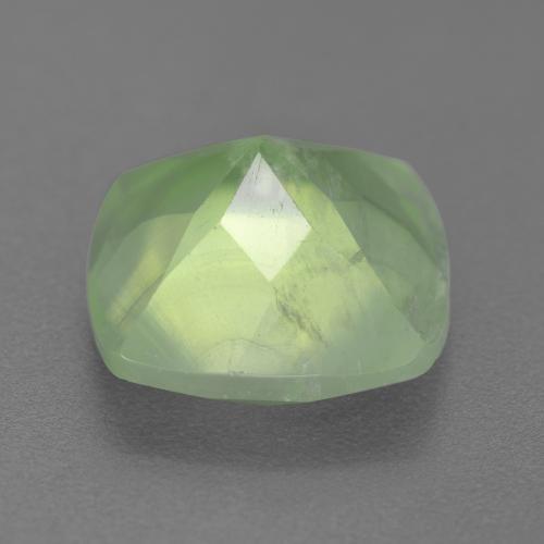 Prehnite naturale verde da 6,68 ct, taglio a cuscino, traslucido